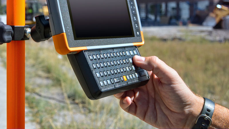 Slide two Mesa with Keyboard